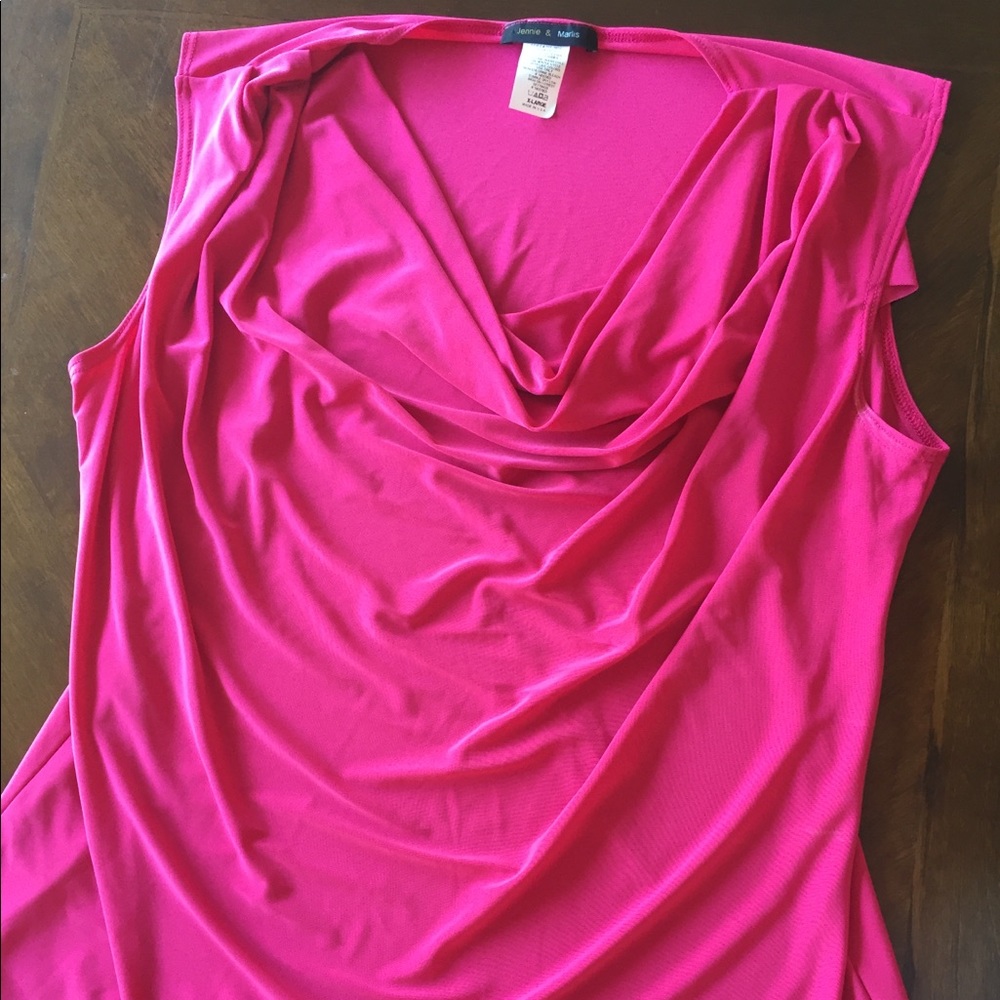 Jennie & Marlis pink tank size XL